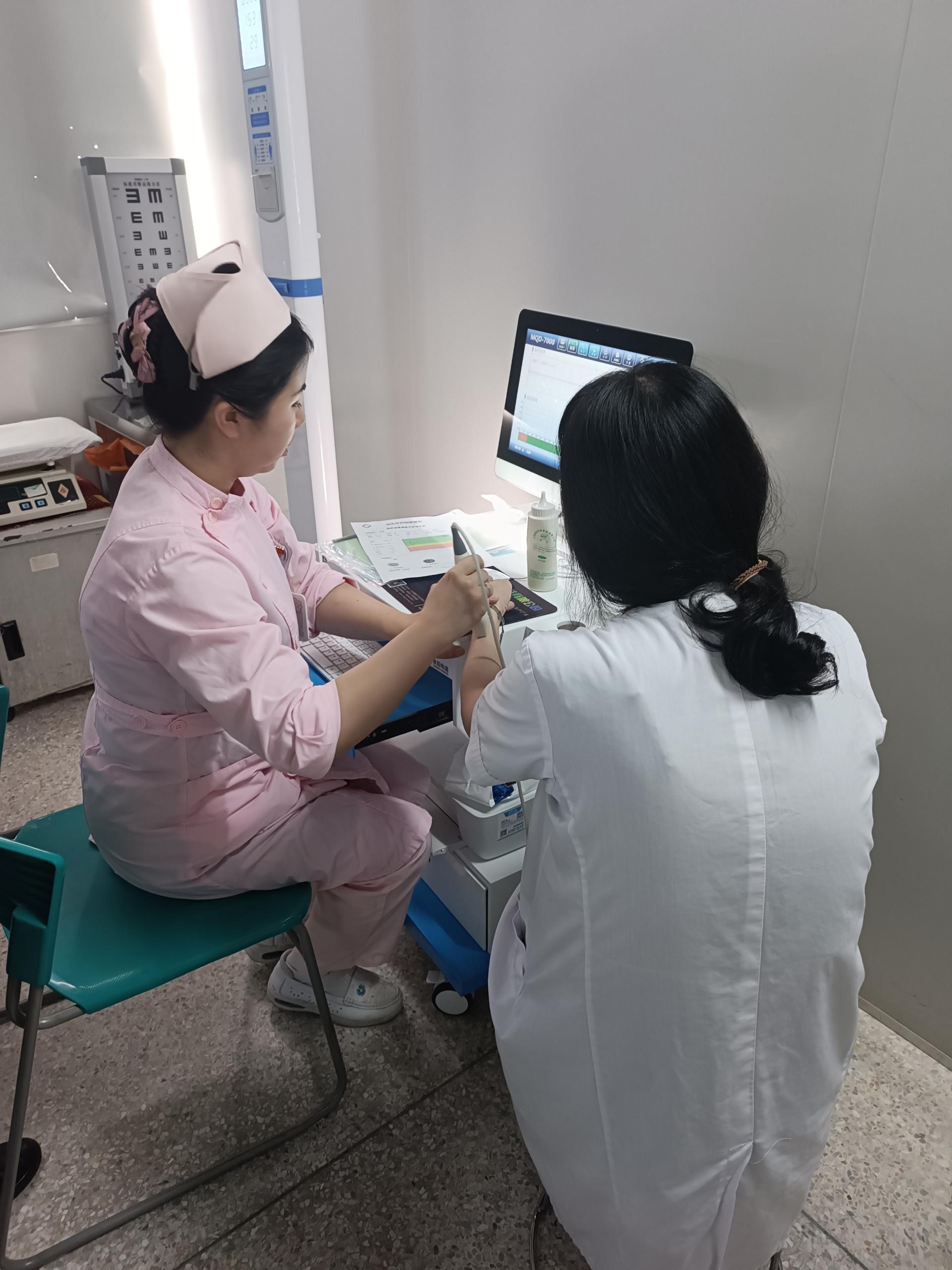 廣東汕頭婦女兒童醫院裝機！現在就可以享受超聲骨密度檢測儀服務！
